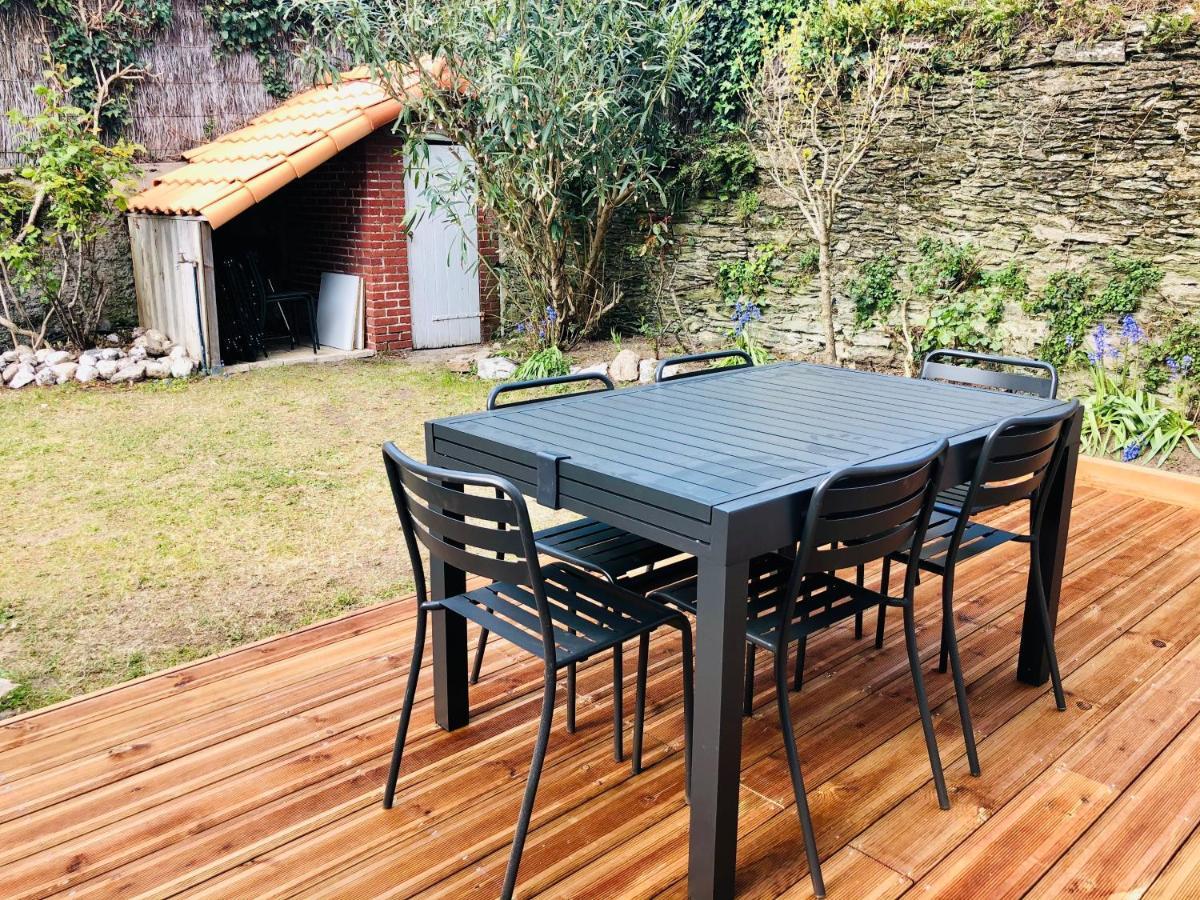Maison avec terrasse à 50 m de la mer Pornic Extérieur photo